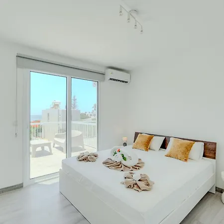 Sandy Complex Holiday home