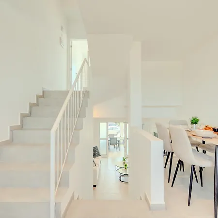 Sandy Complex Holiday home *