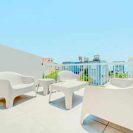Sandy Complex Holiday home *
